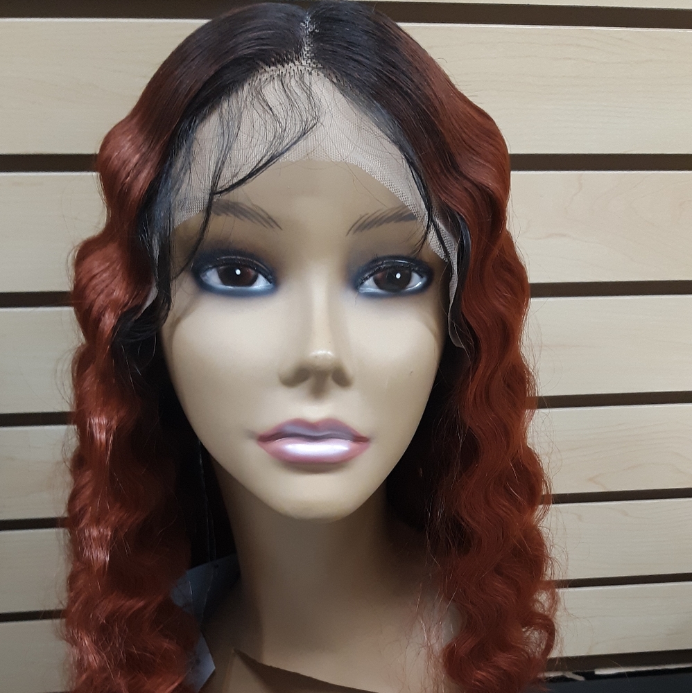 Frontal lace wig
